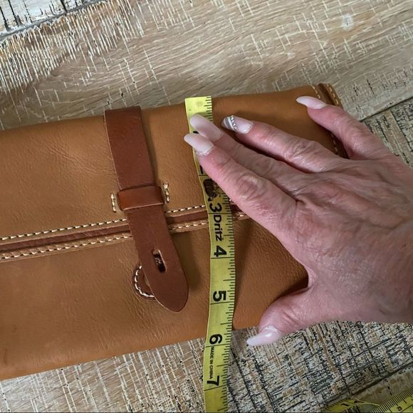 madewell • the dispatch clutch wristlet - Picture 10 of 11